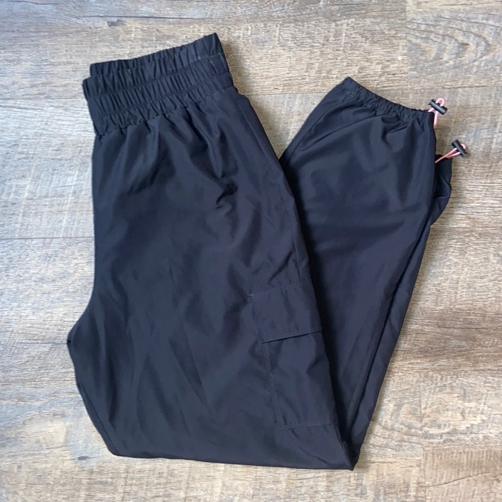 3/$30 | Hollister Joggers with High Waisted Elastic Band